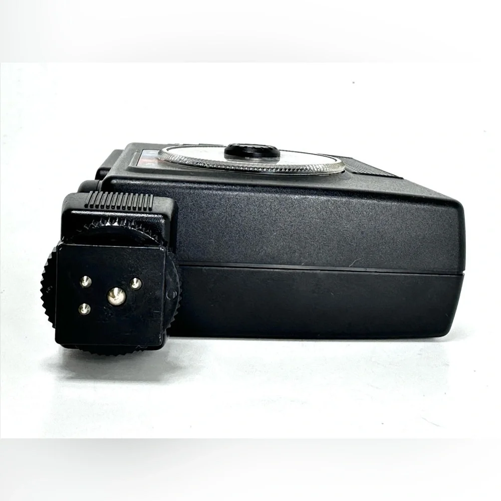 Vintage Nikon Speedlight SB-15 Shoe Mount flash unit